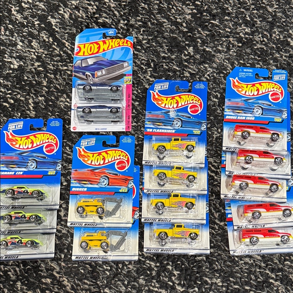 Hotwheels Camaro z28, 80 el Camino, digger, 56 flashsider, dodge ram 1500